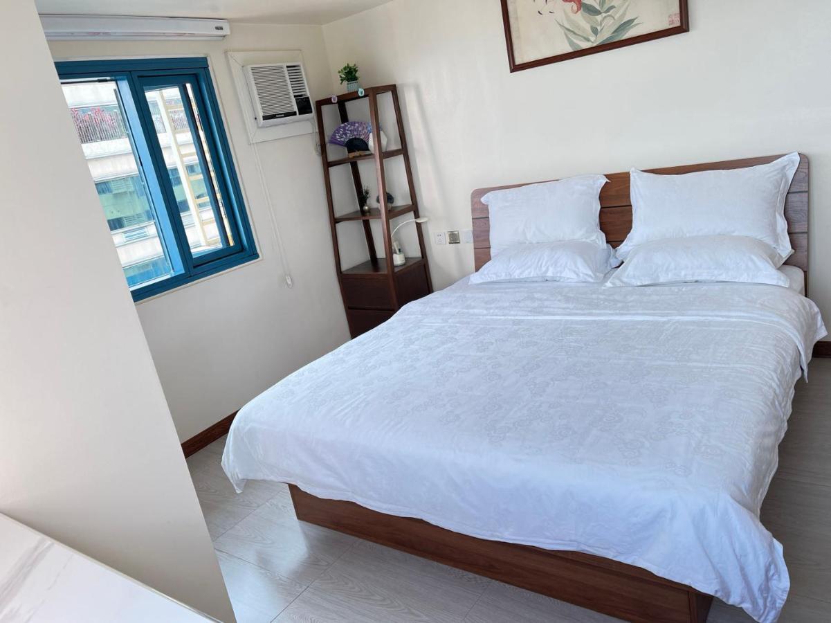 Grand Riviera Suites Manila Bagian luar foto