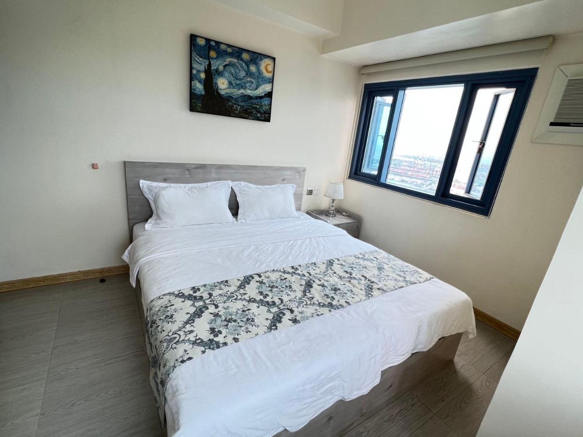 Grand Riviera Suites Manila Bagian luar foto