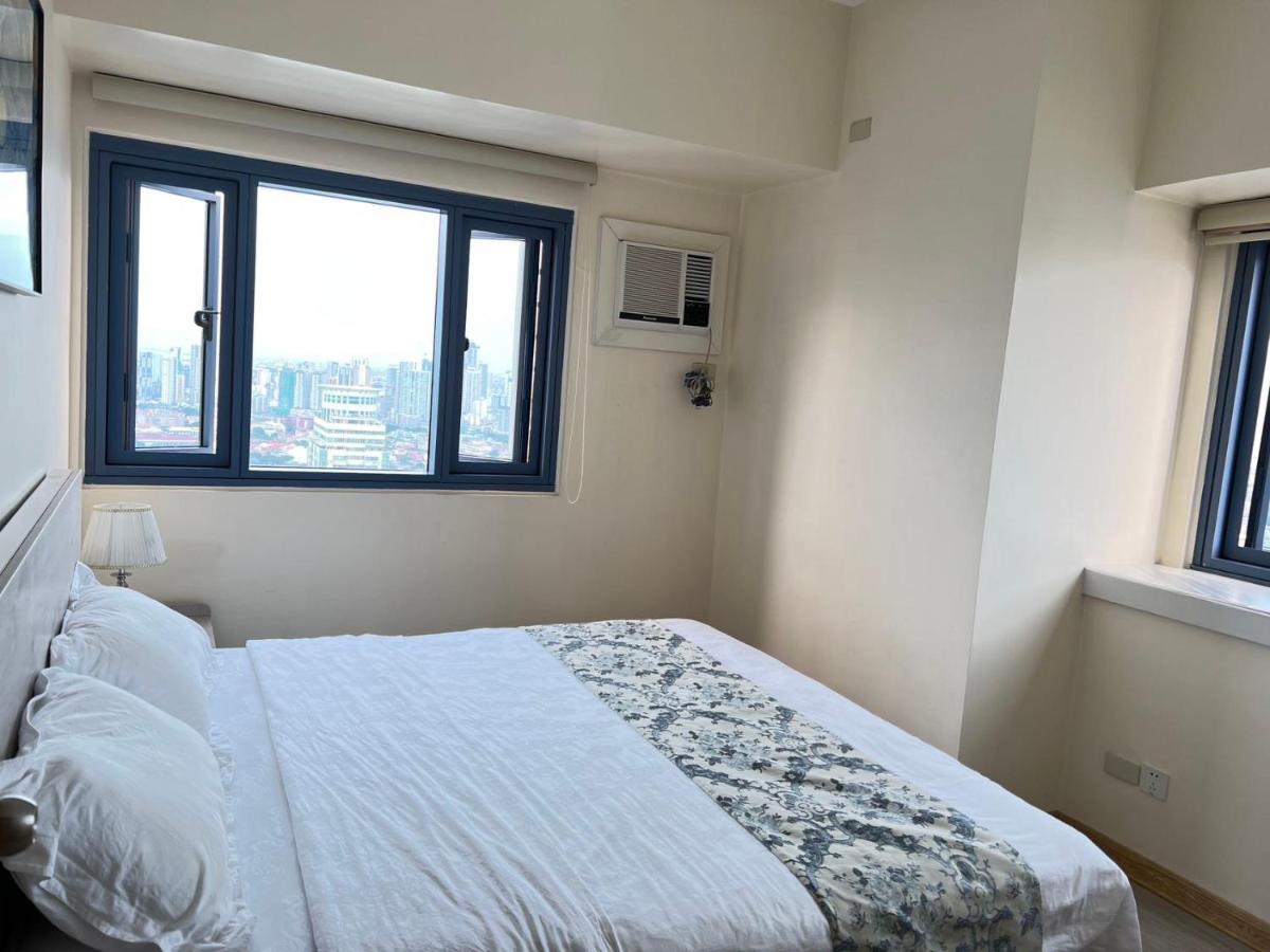 Grand Riviera Suites Manila Bagian luar foto