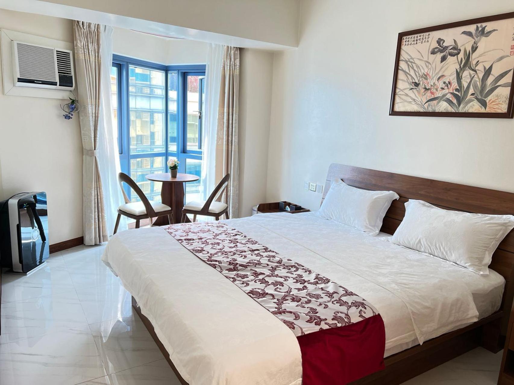 Grand Riviera Suites Manila Bagian luar foto