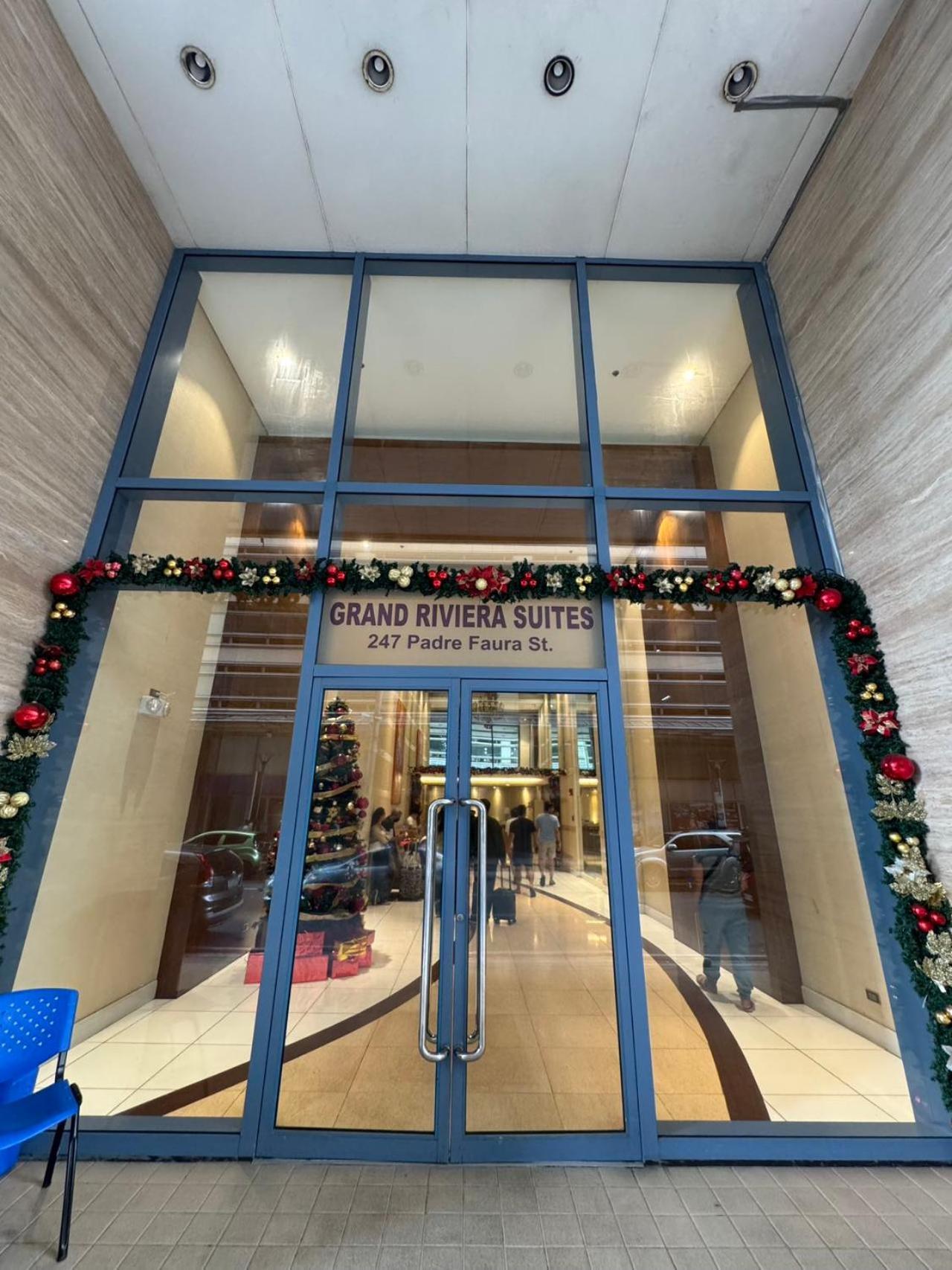 Grand Riviera Suites Manila Bagian luar foto