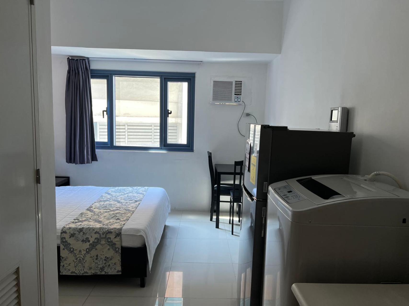 Grand Riviera Suites Manila Bagian luar foto